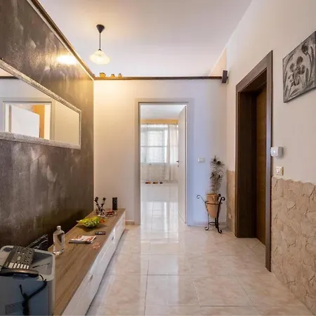 Aia Lucia Bed and Breakfast Giurdignano