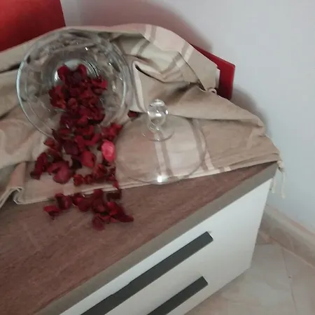 Aia Lucia Bed and Breakfast 3*